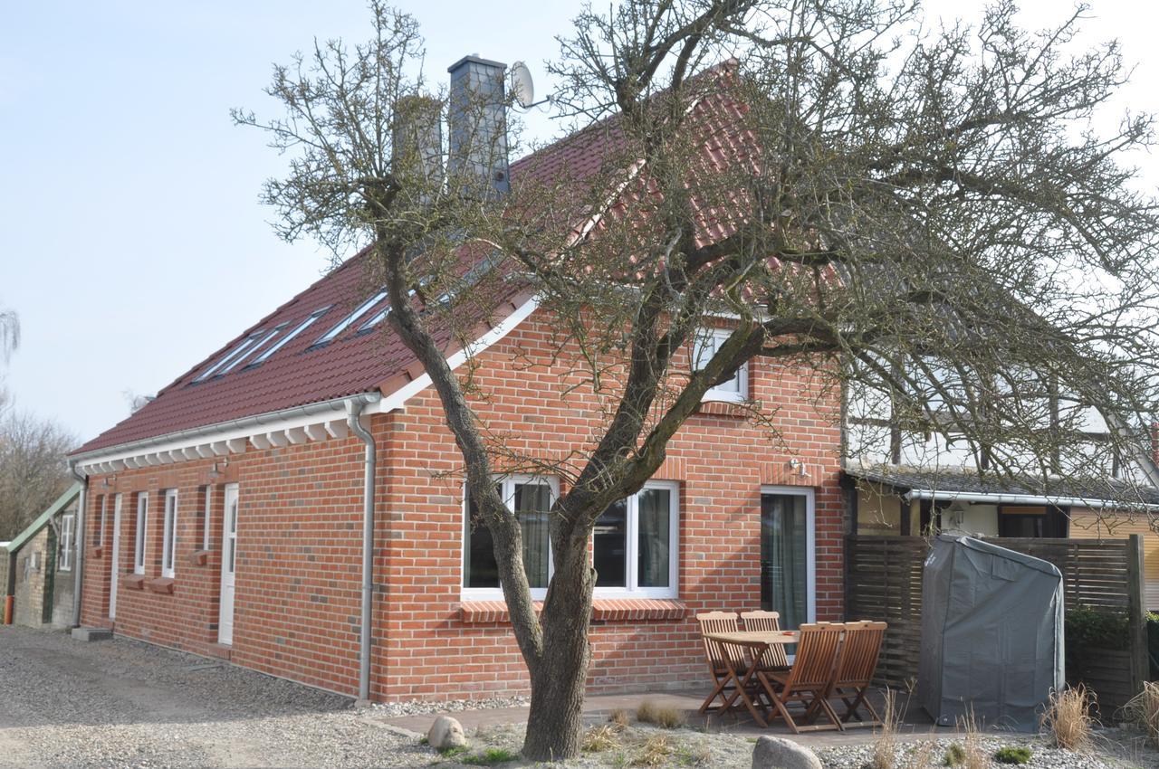 Hotel & Ferienunterkuenfte Hus Seeblick เฟมาร์น ภายนอก รูปภาพ